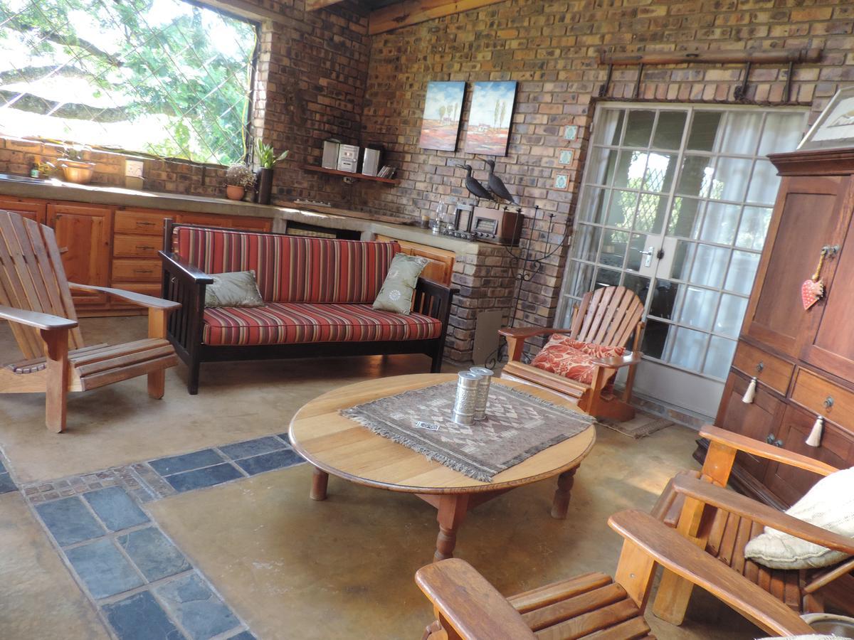 Macnut Bed And Breakfast Mbombela Exterior foto